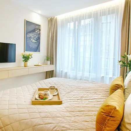 Golden Queen Old Town كراكوفيا