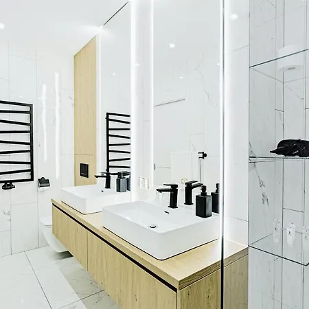 Apartment Golden Queen Old Town *